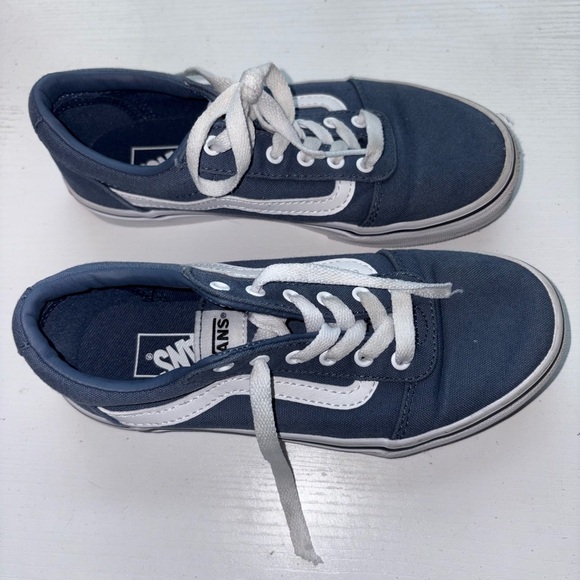 Vans Old Skool Sneakers Kids Youth Size 2 Blue White Low Top Skate Shoes - Picture 5 of 6